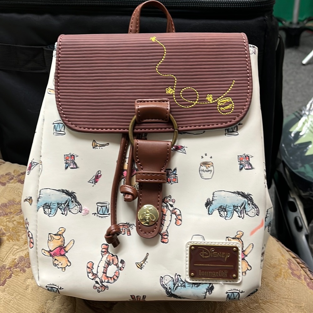 Winnie the Pooh Loungefly(red mark on bag)
